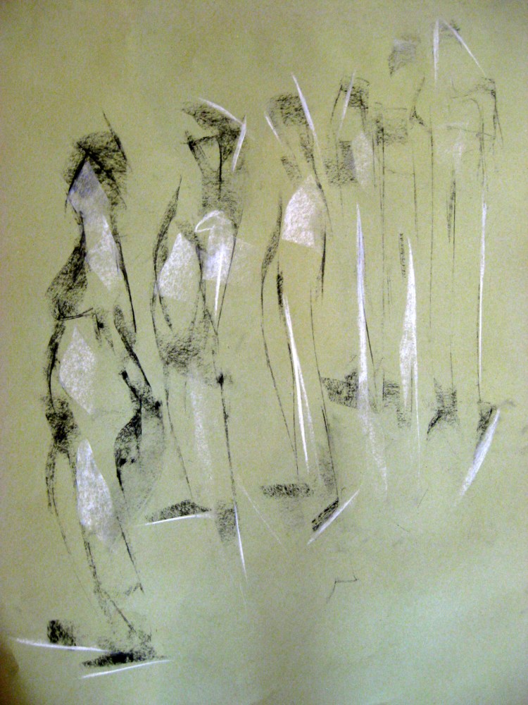 models singing an echo in a line